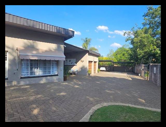 4 BEDROOM HOUSE FOR SALE IN RYNFIELD